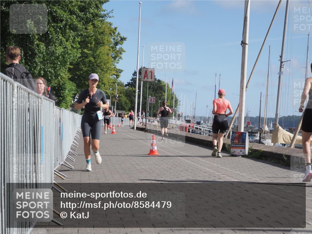 17.08.2025 - KN Förde Triathlon 2025 KatJ http://msf.ph/oto/8584479 17.08.2025 10:33:20 Laufen 254 meine-sportfotos.de