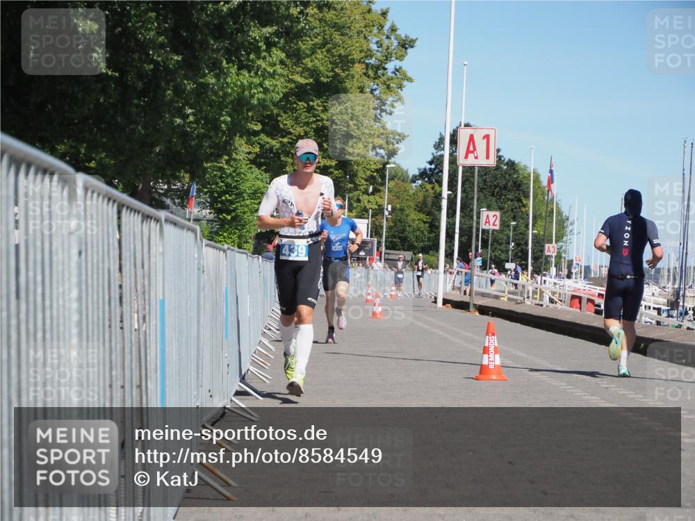 17.08.2025 - KN Förde Triathlon 2025 KatJ http://msf.ph/oto/8584549 17.08.2025 13:26:58 Laufen 428, 433, 439, 447 meine-sportfotos.de