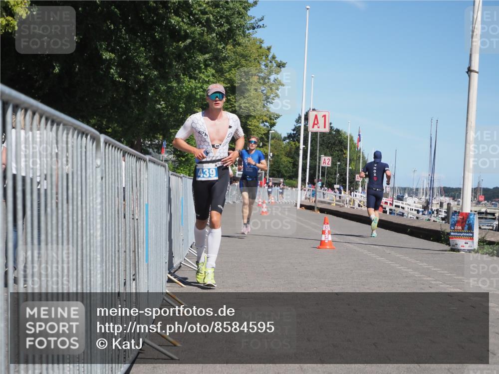 17.08.2025 - KN Förde Triathlon 2025 KatJ http://msf.ph/oto/8584595 17.08.2025 13:27:00 Laufen 428, 433, 439 meine-sportfotos.de
