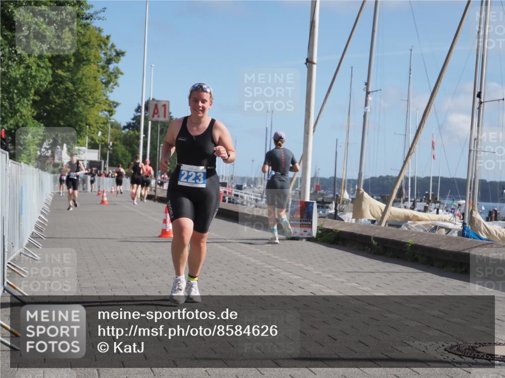 17.08.2025 - KN Förde Triathlon 2025 KatJ http://msf.ph/oto/8584626 17.08.2025 10:33:31 Laufen 223 meine-sportfotos.de