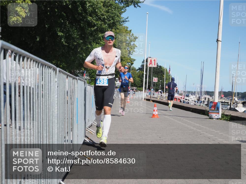 17.08.2025 - KN Förde Triathlon 2025 KatJ http://msf.ph/oto/8584630 17.08.2025 13:27:01 Laufen 403, 428, 433, 439 meine-sportfotos.de