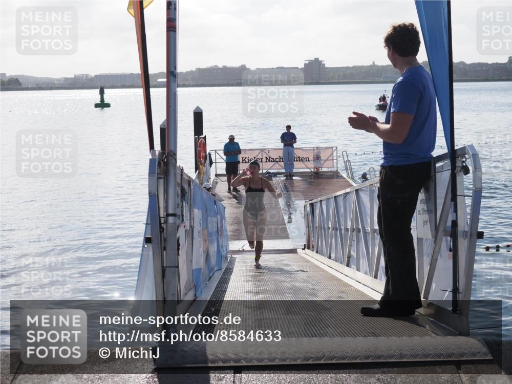 17.08.2025 - KN Förde Triathlon 2025 MichiJ http://msf.ph/oto/8584633 17.08.2025 09:22:50 Schwimmen 246, 249, 234, 249 meine-sportfotos.de