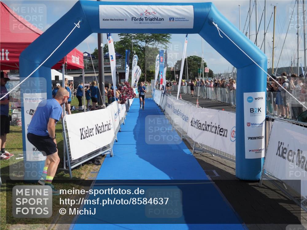 17.08.2025 - KN Förde Triathlon 2025 MichiJ http://msf.ph/oto/8584637 17.08.2025 10:10:28 Laufen 104 meine-sportfotos.de