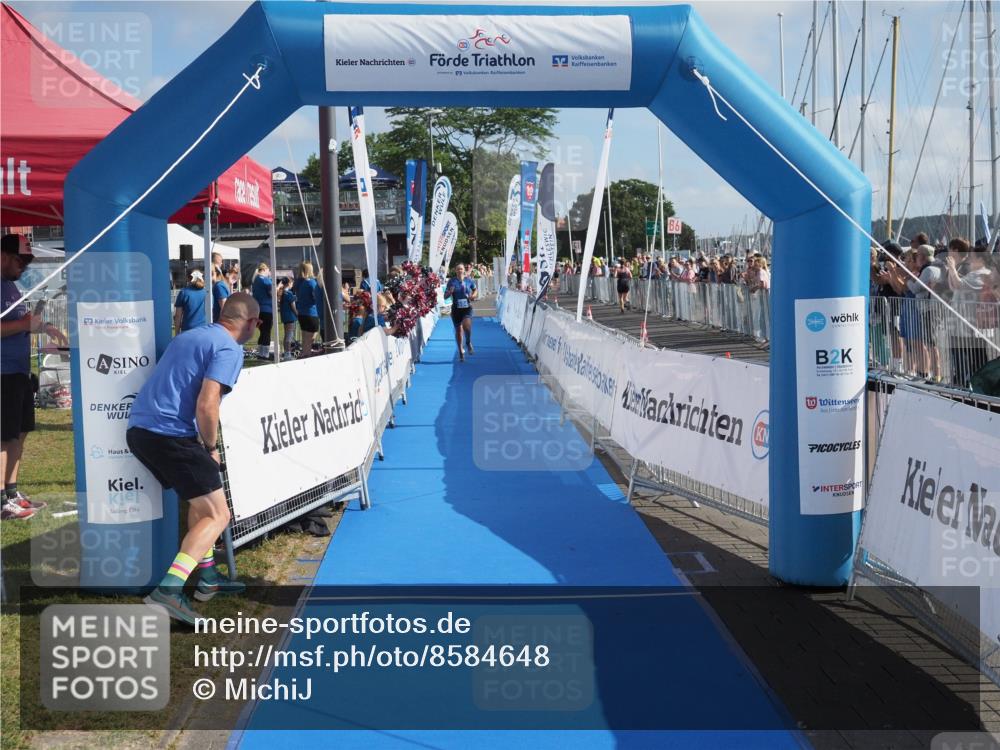 17.08.2025 - KN Förde Triathlon 2025 MichiJ http://msf.ph/oto/8584648 17.08.2025 10:10:28 Laufen 104 meine-sportfotos.de