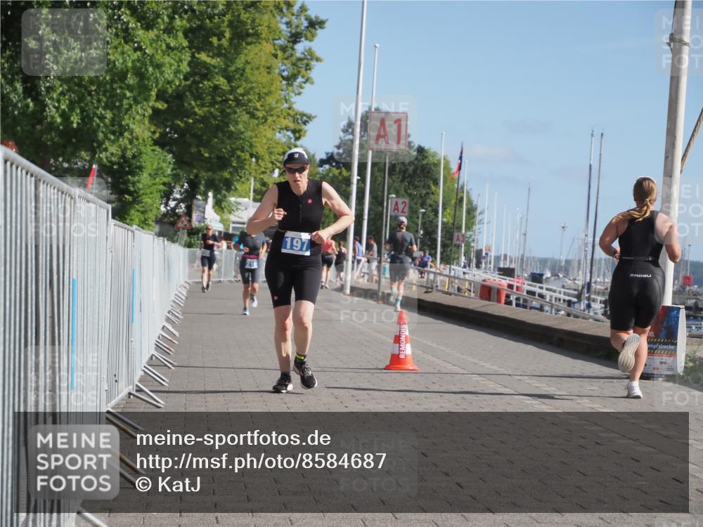 17.08.2025 - KN Förde Triathlon 2025 KatJ http://msf.ph/oto/8584687 17.08.2025 10:33:39 Laufen 197 meine-sportfotos.de