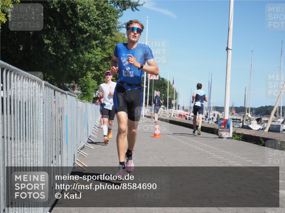 17.08.2025 - KN Förde Triathlon 2025 KatJ http://msf.ph/oto/8584690 17.08.2025 13:27:04 Laufen 403, 428, 433, 439 meine-sportfotos.de
