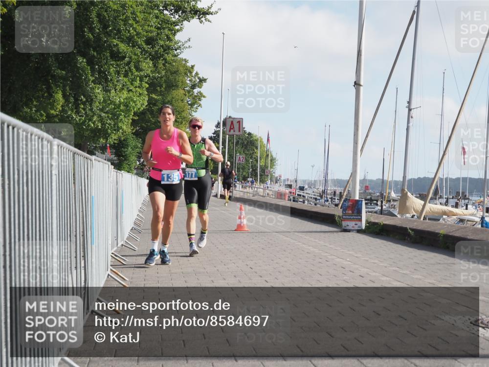 17.08.2025 - KN Förde Triathlon 2025 KatJ http://msf.ph/oto/8584697 17.08.2025 10:09:52 Laufen 135, 177, 204 meine-sportfotos.de