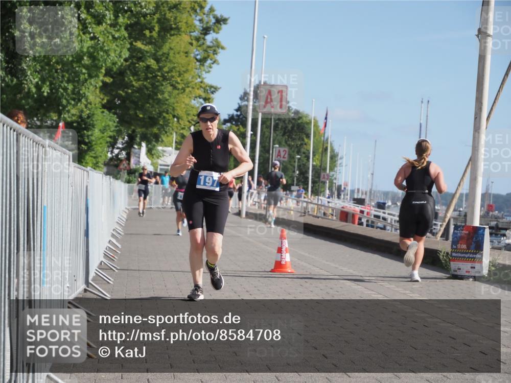 17.08.2025 - KN Förde Triathlon 2025 KatJ http://msf.ph/oto/8584708 17.08.2025 10:33:40 Laufen 197 meine-sportfotos.de