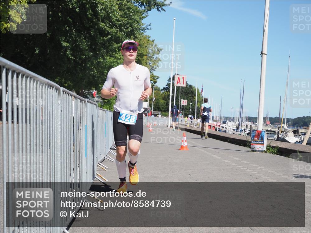 17.08.2025 - KN Förde Triathlon 2025 KatJ http://msf.ph/oto/8584739 17.08.2025 13:27:06 Laufen 403, 428, 433 meine-sportfotos.de