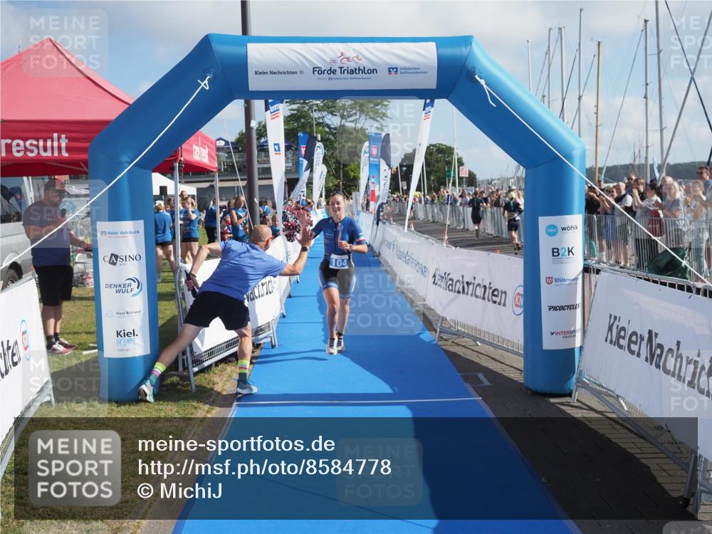 17.08.2025 - KN Förde Triathlon 2025 MichiJ http://msf.ph/oto/8584778 17.08.2025 10:10:32 Laufen 104 meine-sportfotos.de