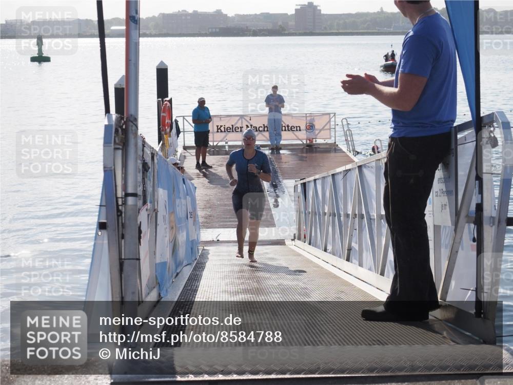 17.08.2025 - KN Förde Triathlon 2025 MichiJ http://msf.ph/oto/8584788 17.08.2025 09:23:02 Schwimmen 234, 249, 234, 237 meine-sportfotos.de