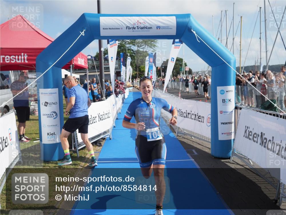 17.08.2025 - KN Förde Triathlon 2025 MichiJ http://msf.ph/oto/8584814 17.08.2025 10:10:34 Laufen 104 meine-sportfotos.de
