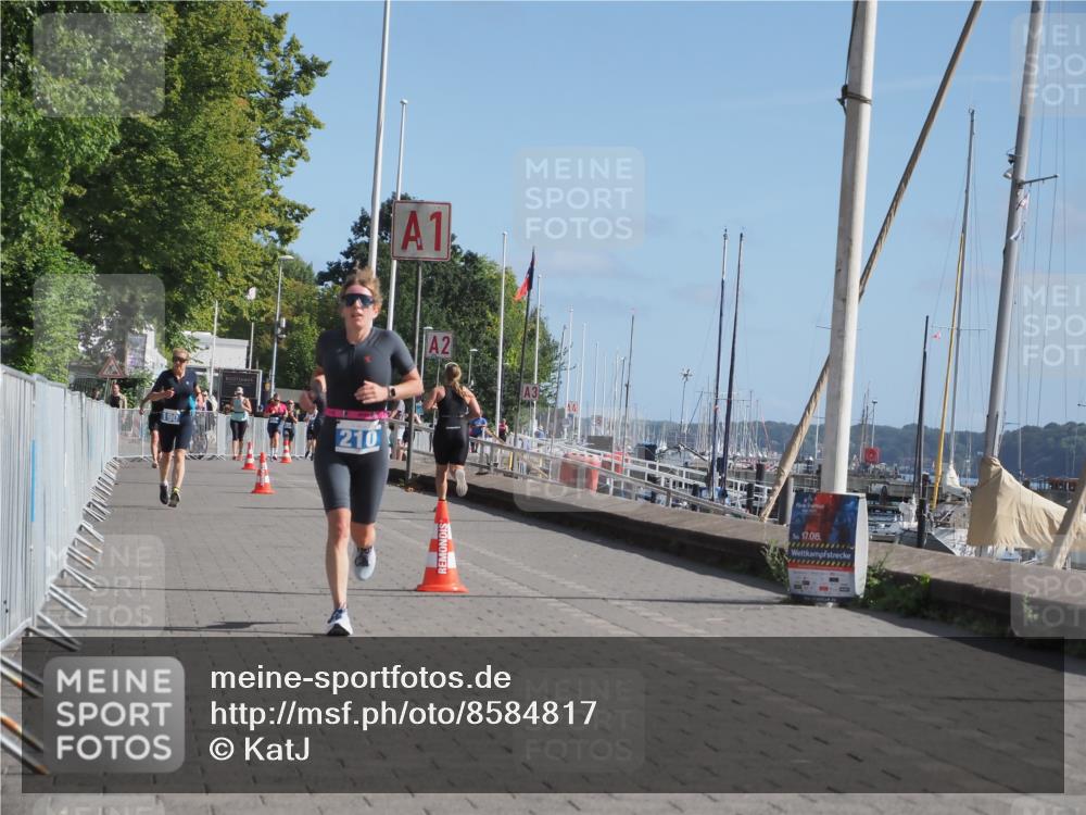 17.08.2025 - KN Förde Triathlon 2025 KatJ http://msf.ph/oto/8584817 17.08.2025 10:33:46 Laufen 197, 210 meine-sportfotos.de