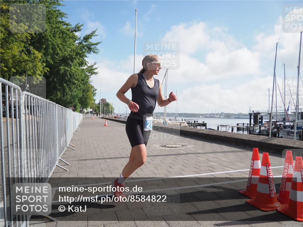 17.08.2025 - KN Förde Triathlon 2025 KatJ http://msf.ph/oto/8584822 17.08.2025 10:09:57 Laufen 135, 177, 204 meine-sportfotos.de