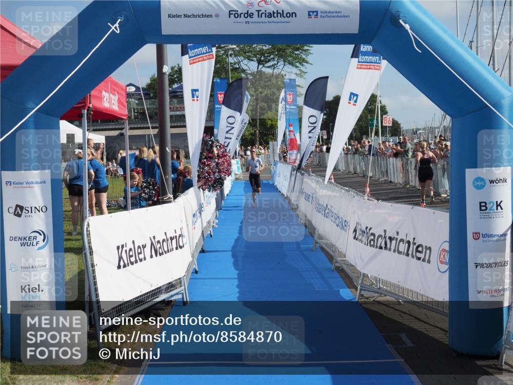 17.08.2025 - KN Förde Triathlon 2025 MichiJ http://msf.ph/oto/8584870 17.08.2025 10:11:01 Laufen  meine-sportfotos.de