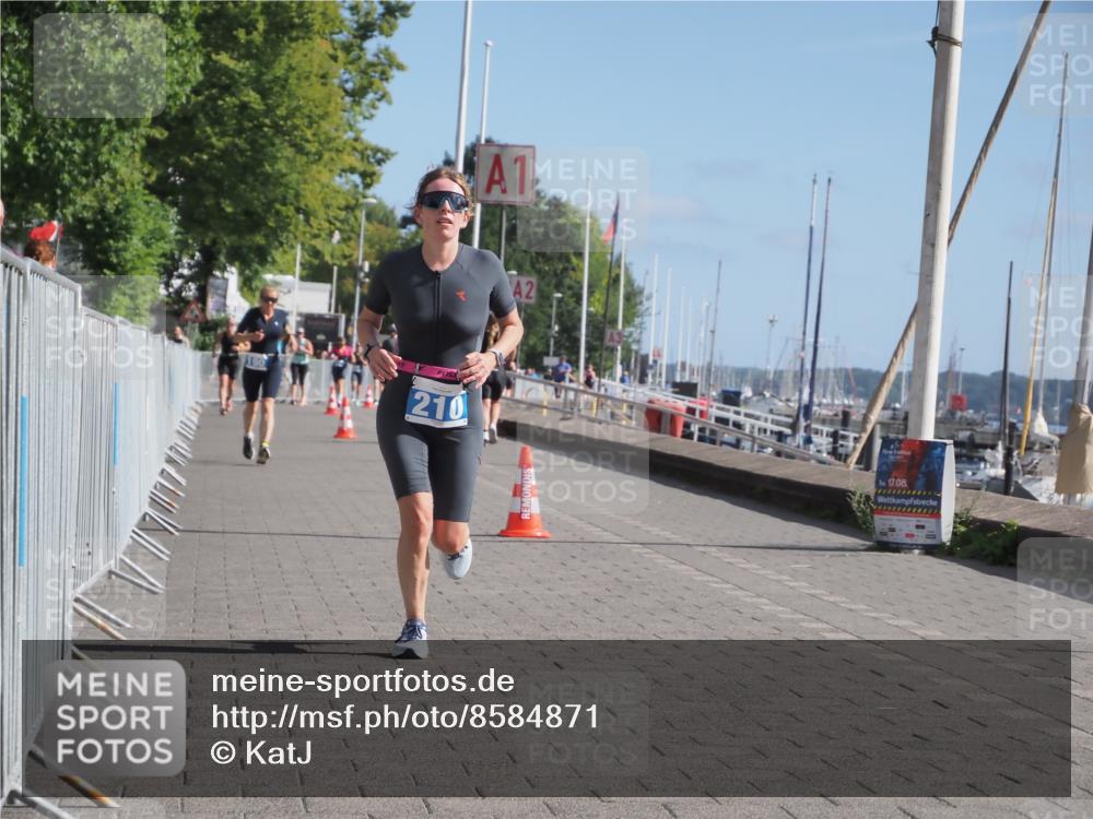 17.08.2025 - KN Förde Triathlon 2025 KatJ http://msf.ph/oto/8584871 17.08.2025 10:33:48 Laufen 190, 210 meine-sportfotos.de