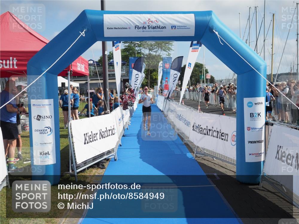 17.08.2025 - KN Förde Triathlon 2025 MichiJ http://msf.ph/oto/8584949 17.08.2025 10:11:04 Laufen 105 meine-sportfotos.de