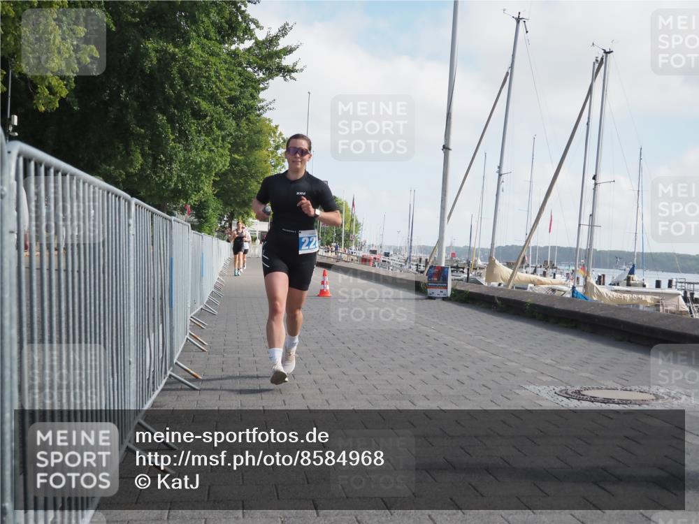 17.08.2025 - KN Förde Triathlon 2025 KatJ http://msf.ph/oto/8584968 17.08.2025 10:10:26 Laufen 121, 185, 228 meine-sportfotos.de