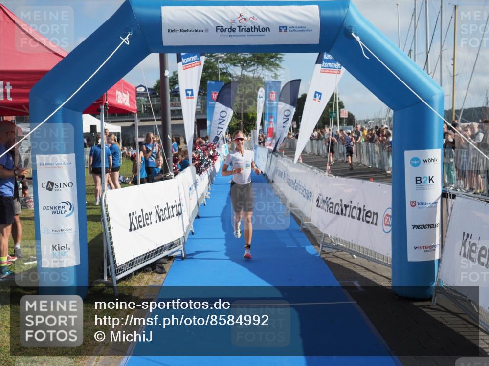 17.08.2025 - KN Förde Triathlon 2025 MichiJ http://msf.ph/oto/8584992 17.08.2025 10:11:06 Laufen 105 meine-sportfotos.de