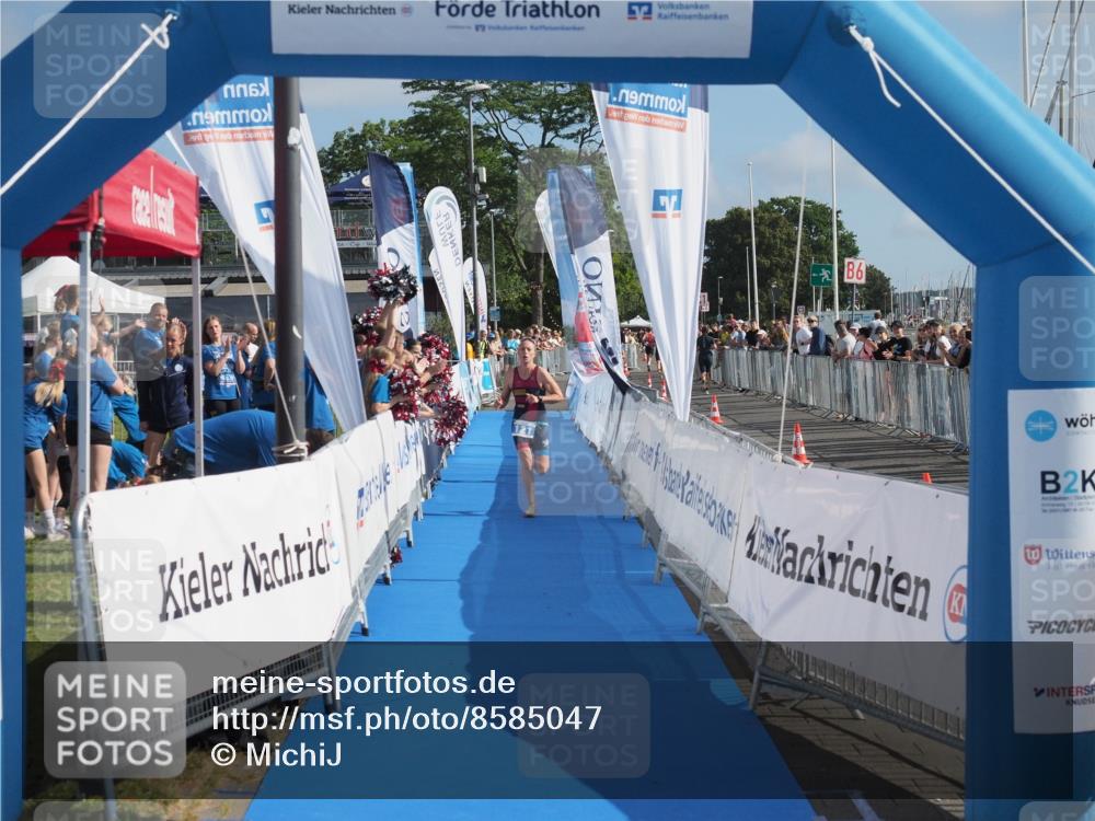 17.08.2025 - KN Förde Triathlon 2025 MichiJ http://msf.ph/oto/8585047 17.08.2025 10:14:58 Laufen 121 meine-sportfotos.de
