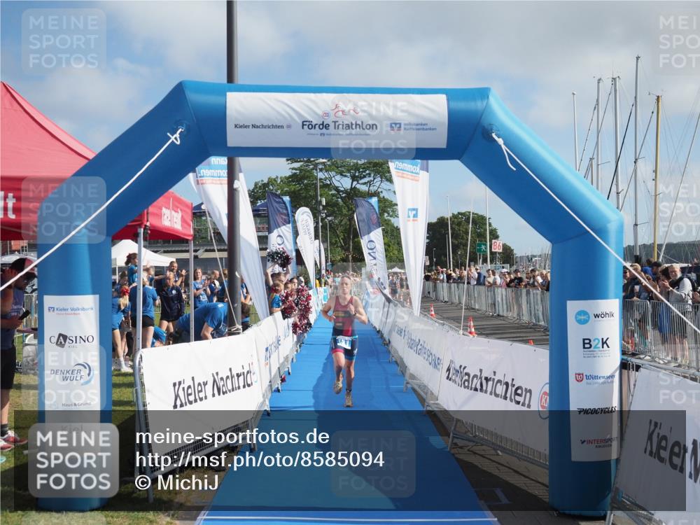 17.08.2025 - KN Förde Triathlon 2025 MichiJ http://msf.ph/oto/8585094 17.08.2025 10:15:00 Laufen 121 meine-sportfotos.de
