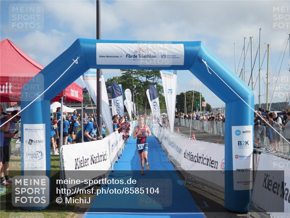 17.08.2025 - KN Förde Triathlon 2025 MichiJ http://msf.ph/oto/8585104 17.08.2025 10:15:00 Laufen 121 meine-sportfotos.de