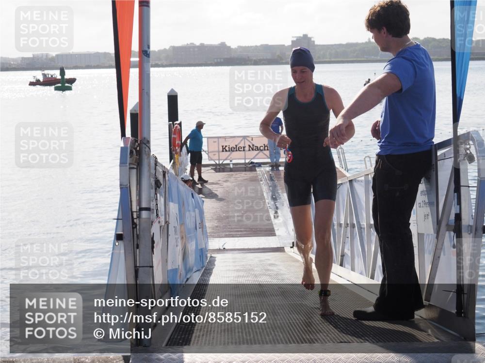 17.08.2025 - KN Förde Triathlon 2025 MichiJ http://msf.ph/oto/8585152 17.08.2025 09:23:28 Schwimmen 218, 225, 237, 218 meine-sportfotos.de