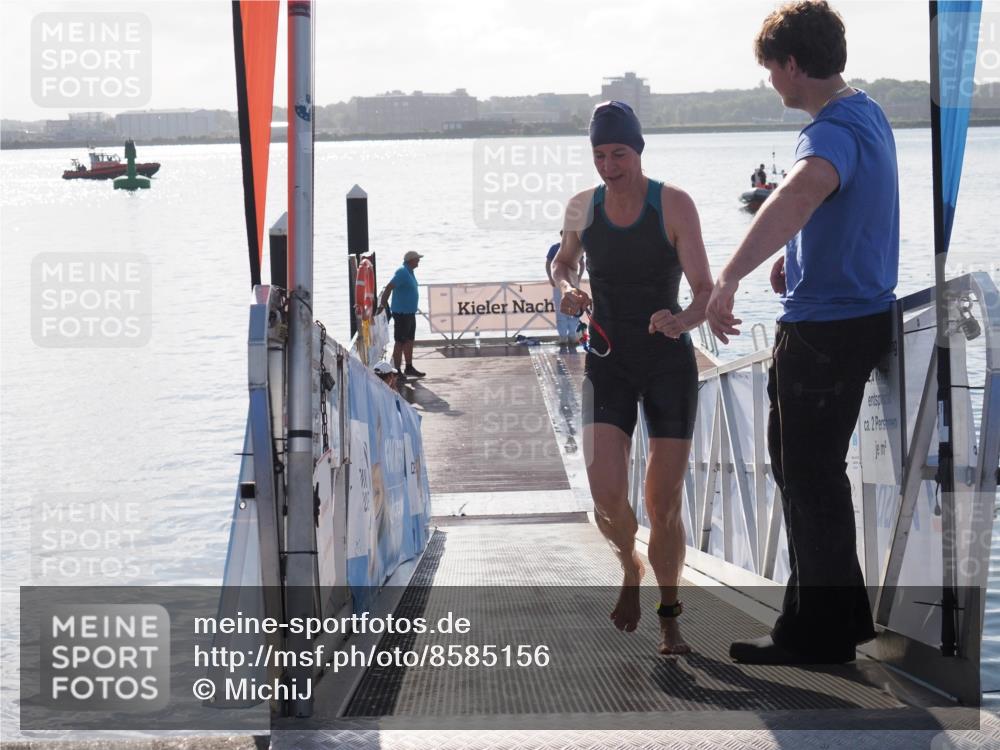 17.08.2025 - KN Förde Triathlon 2025 MichiJ http://msf.ph/oto/8585156 17.08.2025 09:23:28 Schwimmen 218, 225, 237, 218 meine-sportfotos.de