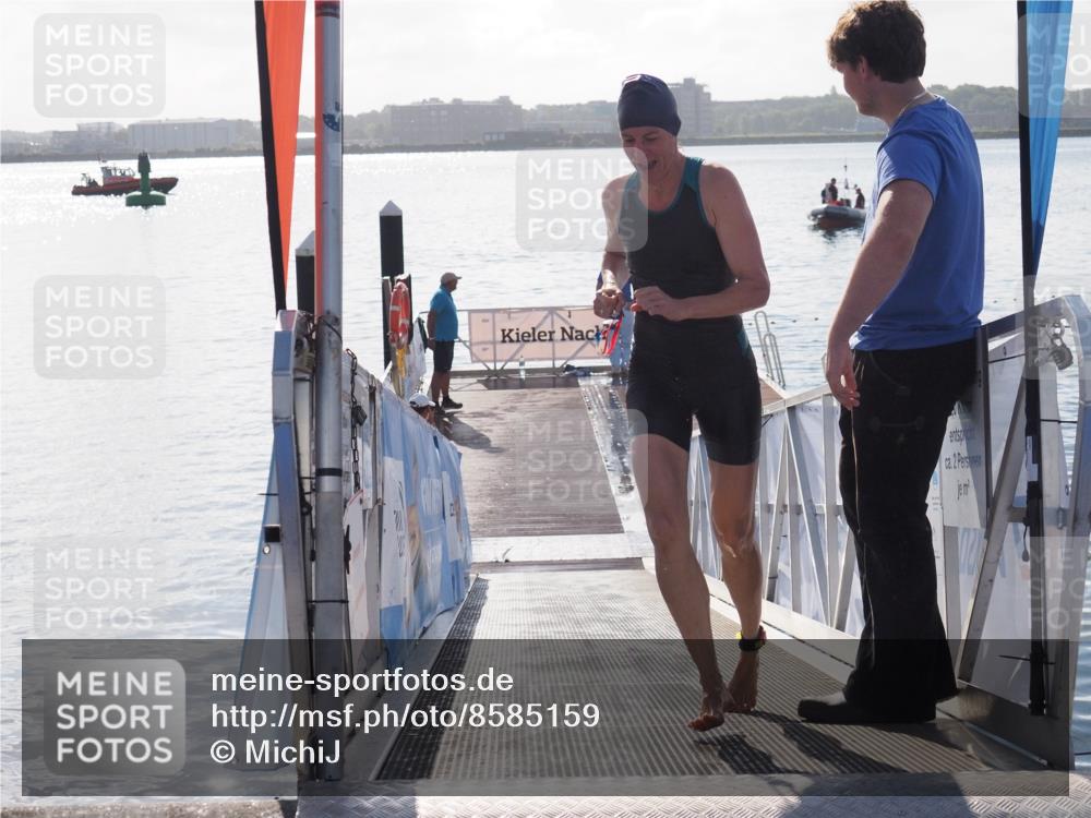 17.08.2025 - KN Förde Triathlon 2025 MichiJ http://msf.ph/oto/8585159 17.08.2025 09:23:28 Schwimmen 218, 225, 237, 218 meine-sportfotos.de