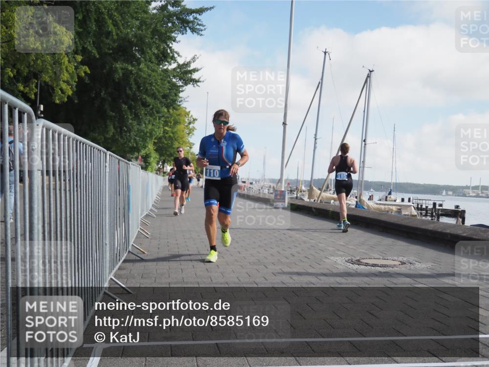 17.08.2025 - KN Förde Triathlon 2025 KatJ http://msf.ph/oto/8585169 17.08.2025 10:10:41 Laufen 106, 110, 115, 117, 157 meine-sportfotos.de