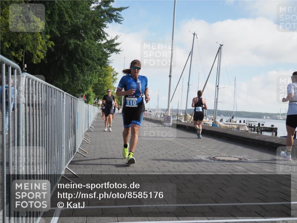 17.08.2025 - KN Förde Triathlon 2025 KatJ http://msf.ph/oto/8585176 17.08.2025 10:10:42 Laufen 106, 110, 115, 117, 157 meine-sportfotos.de