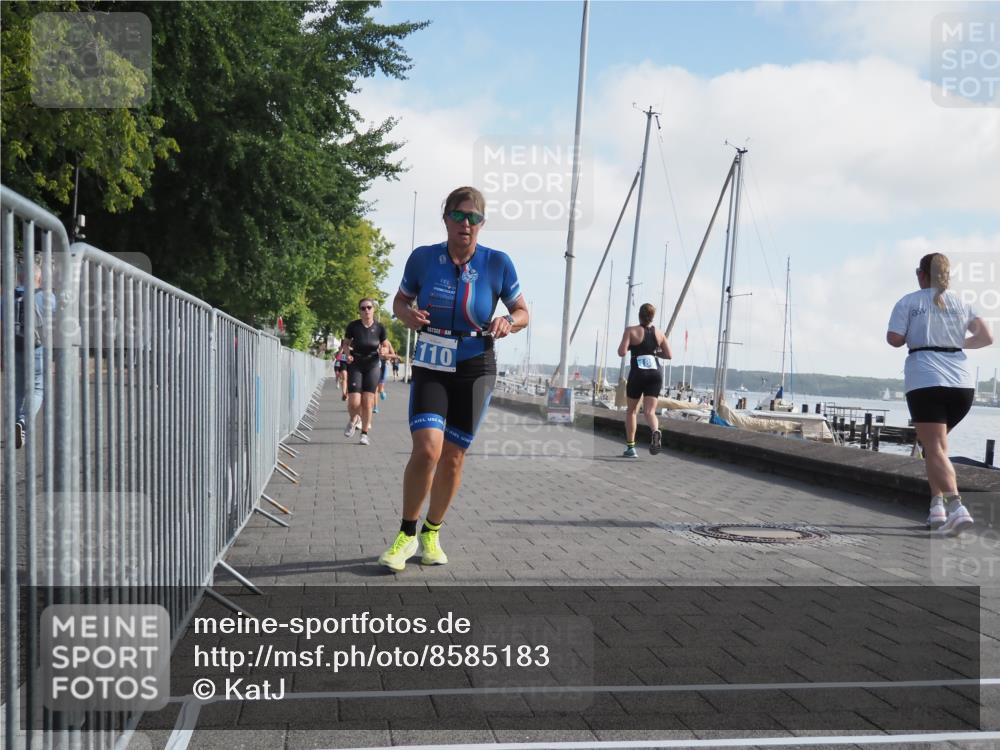 17.08.2025 - KN Förde Triathlon 2025 KatJ http://msf.ph/oto/8585183 17.08.2025 10:10:42 Laufen 106, 110, 115, 117, 157 meine-sportfotos.de
