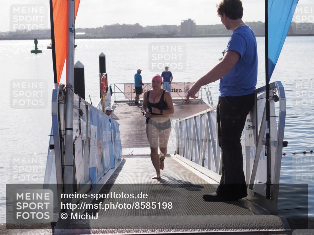 17.08.2025 - KN Förde Triathlon 2025 MichiJ http://msf.ph/oto/8585198 17.08.2025 09:24:02 Schwimmen 231, 231 meine-sportfotos.de