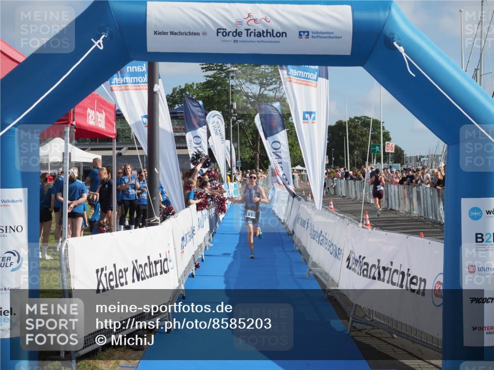 17.08.2025 - KN Förde Triathlon 2025 MichiJ http://msf.ph/oto/8585203 17.08.2025 10:15:32 Laufen 115 meine-sportfotos.de