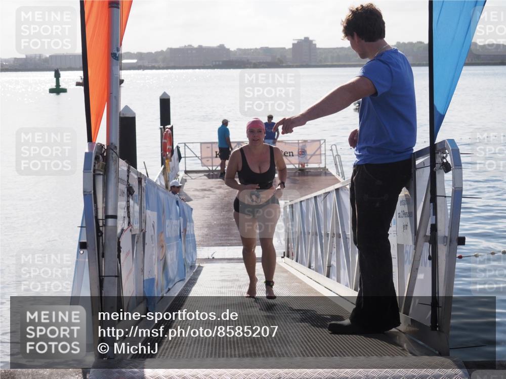 17.08.2025 - KN Förde Triathlon 2025 MichiJ http://msf.ph/oto/8585207 17.08.2025 09:24:02 Schwimmen 231, 231 meine-sportfotos.de