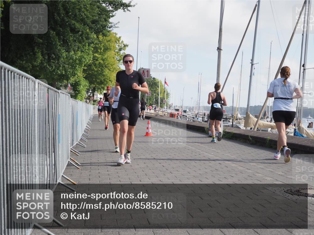 17.08.2025 - KN Förde Triathlon 2025 KatJ http://msf.ph/oto/8585210 17.08.2025 10:10:43 Laufen 106, 110, 115, 117, 157 meine-sportfotos.de