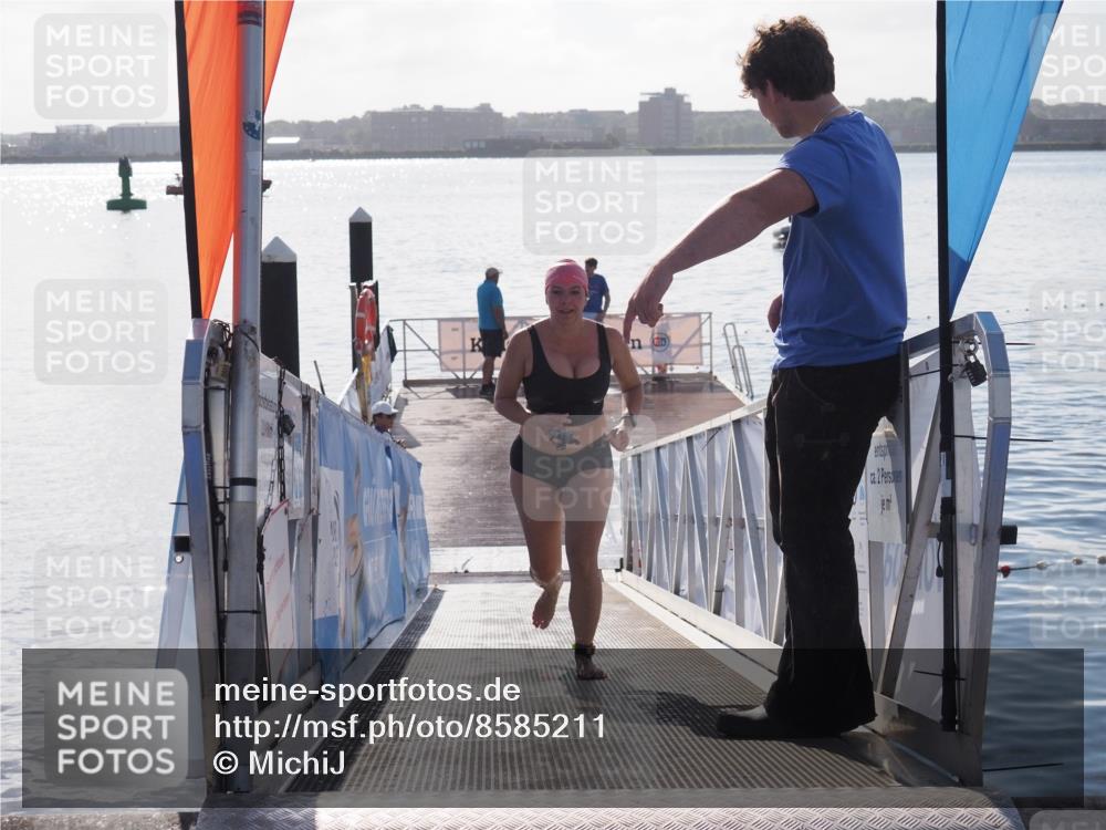 17.08.2025 - KN Förde Triathlon 2025 MichiJ http://msf.ph/oto/8585211 17.08.2025 09:24:02 Schwimmen 231, 231 meine-sportfotos.de