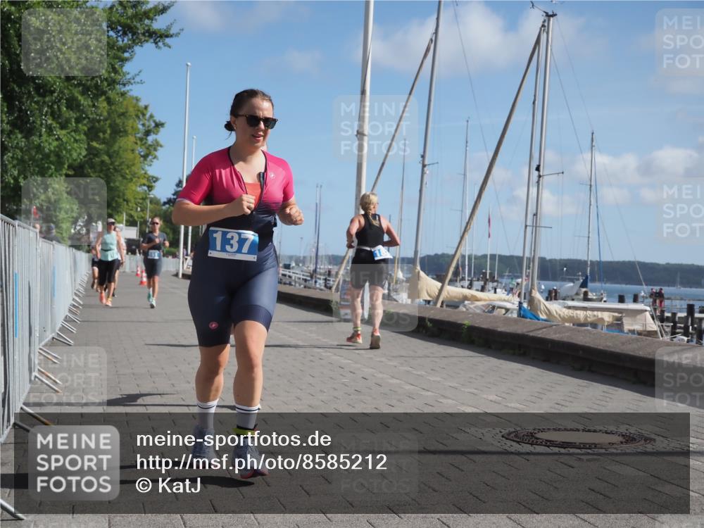 17.08.2025 - KN Förde Triathlon 2025 KatJ http://msf.ph/oto/8585212 17.08.2025 10:34:13 Laufen 137, 161, 244 meine-sportfotos.de