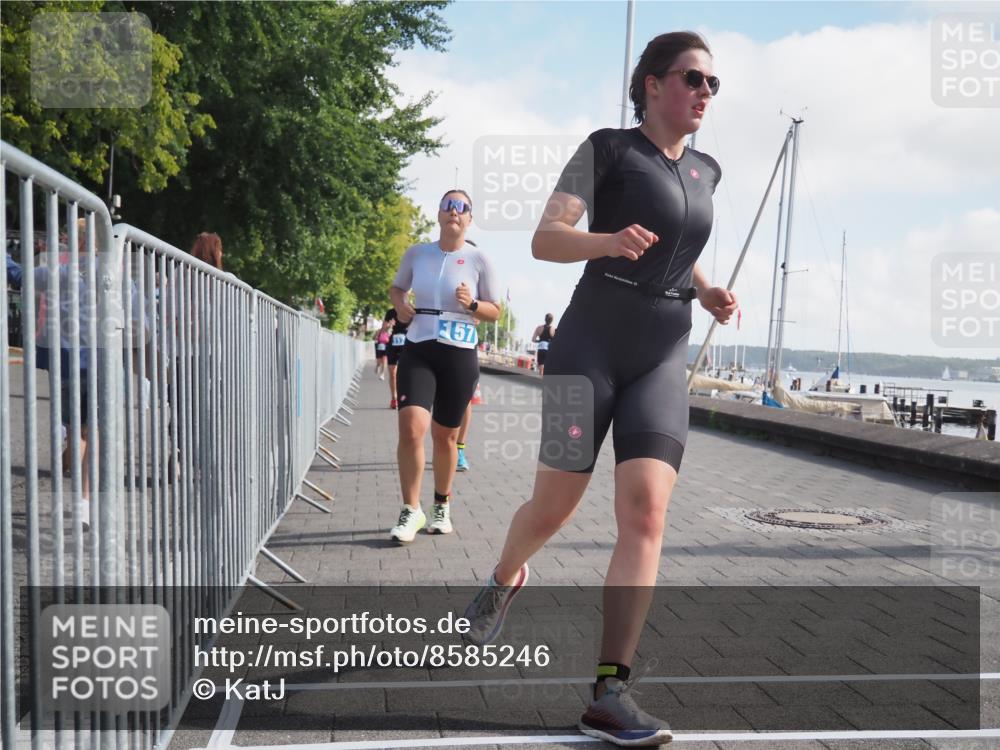 17.08.2025 - KN Förde Triathlon 2025 KatJ http://msf.ph/oto/8585246 17.08.2025 10:10:46 Laufen 106, 115, 117, 157 meine-sportfotos.de
