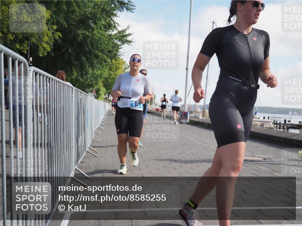17.08.2025 - KN Förde Triathlon 2025 KatJ http://msf.ph/oto/8585255 17.08.2025 10:10:46 Laufen 106, 115, 117, 157 meine-sportfotos.de