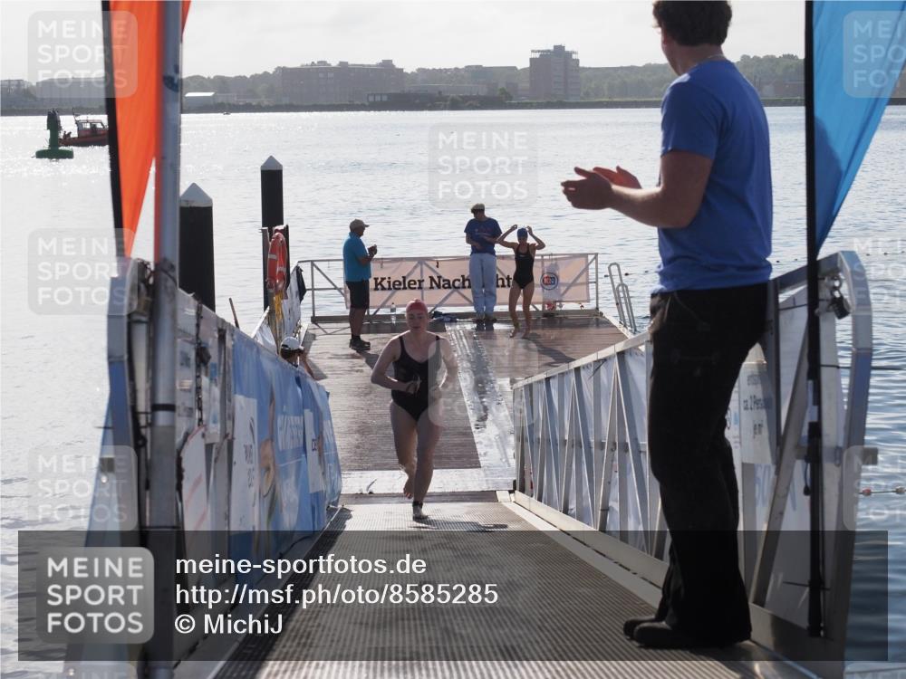 17.08.2025 - KN Förde Triathlon 2025 MichiJ http://msf.ph/oto/8585285 17.08.2025 09:24:34 Schwimmen 243, 118, 243 meine-sportfotos.de
