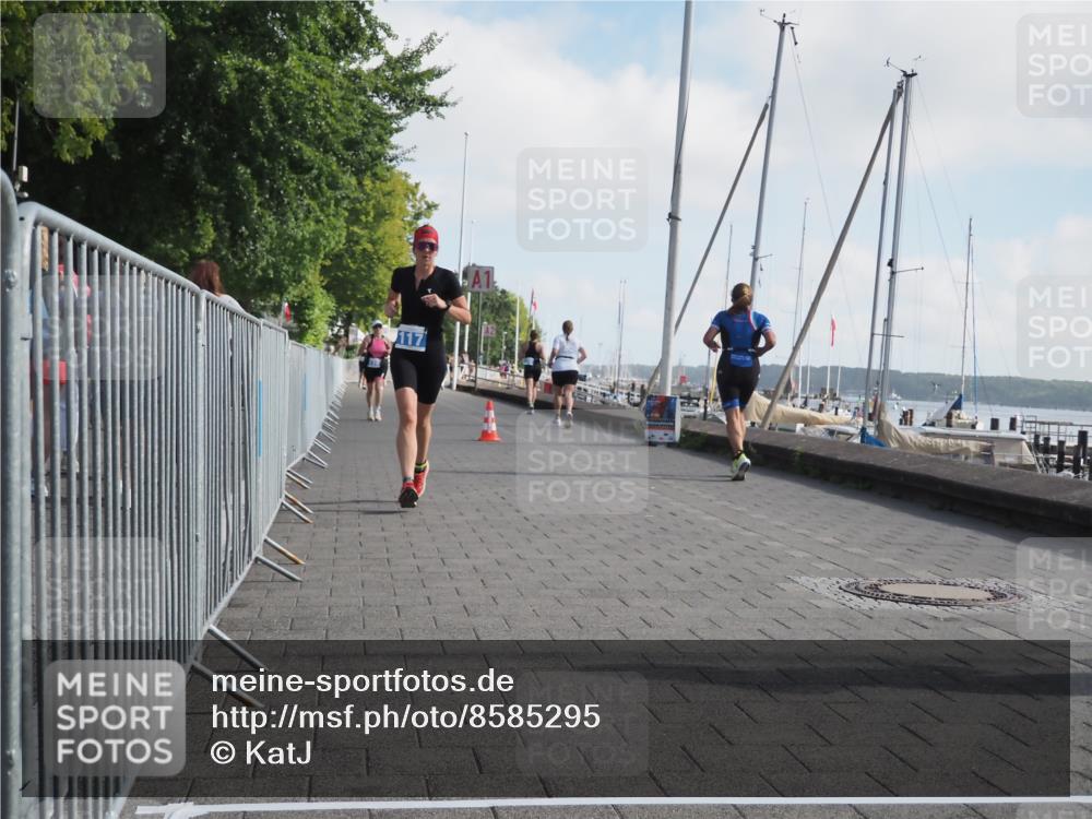 17.08.2025 - KN Förde Triathlon 2025 KatJ http://msf.ph/oto/8585295 17.08.2025 10:10:49 Laufen 115, 117, 120, 157 meine-sportfotos.de