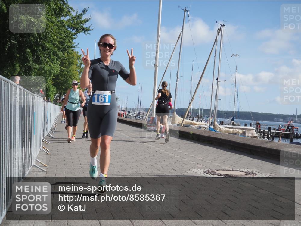 17.08.2025 - KN Förde Triathlon 2025 KatJ http://msf.ph/oto/8585367 17.08.2025 10:34:21 Laufen 118, 161, 181, 199, 234, 249 meine-sportfotos.de