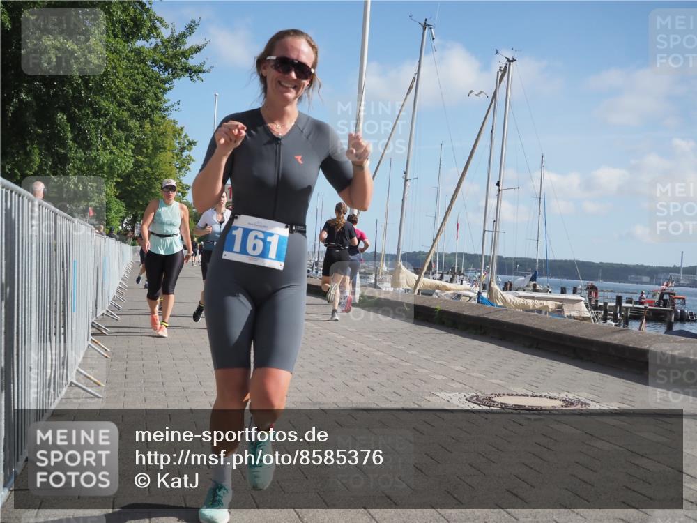 17.08.2025 - KN Förde Triathlon 2025 KatJ http://msf.ph/oto/8585376 17.08.2025 10:34:21 Laufen 118, 161, 181, 199, 234, 249 meine-sportfotos.de