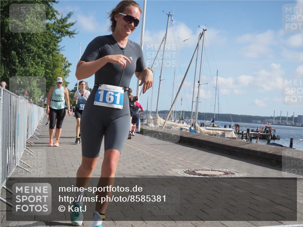 17.08.2025 - KN Förde Triathlon 2025 KatJ http://msf.ph/oto/8585381 17.08.2025 10:34:21 Laufen 118, 161, 181, 199, 234, 249 meine-sportfotos.de