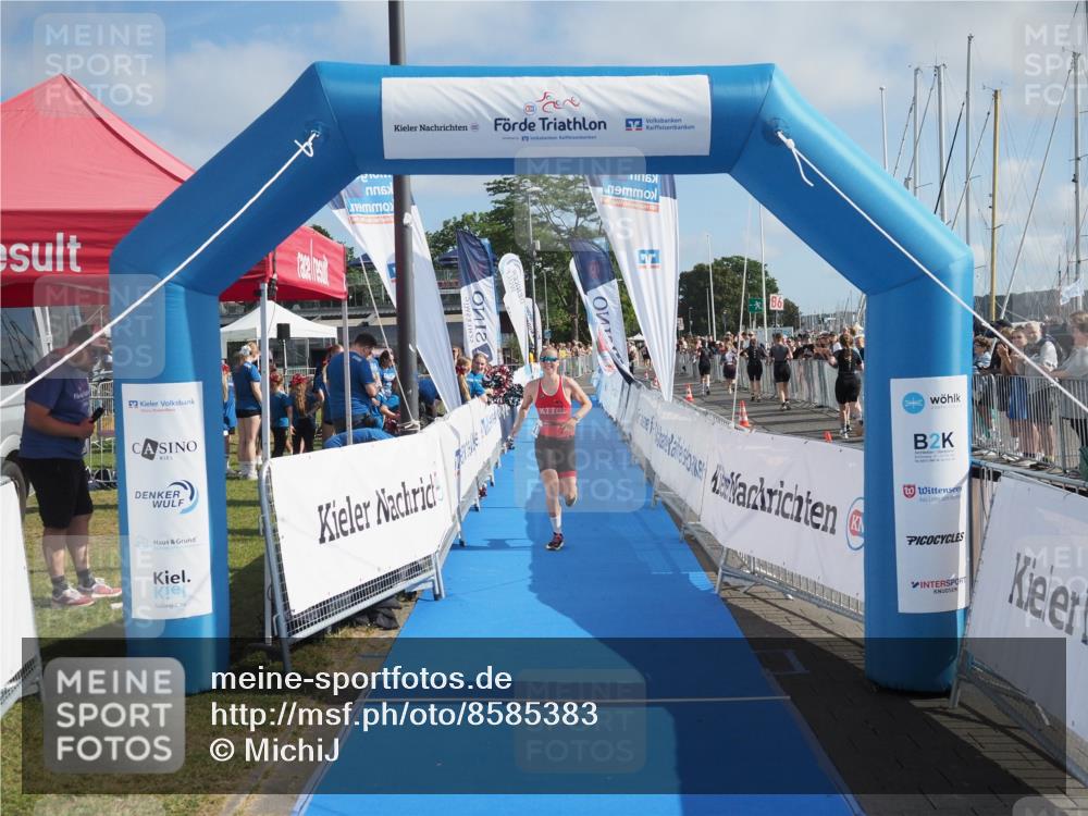 17.08.2025 - KN Förde Triathlon 2025 MichiJ http://msf.ph/oto/8585383 17.08.2025 10:16:26 Laufen 101 meine-sportfotos.de