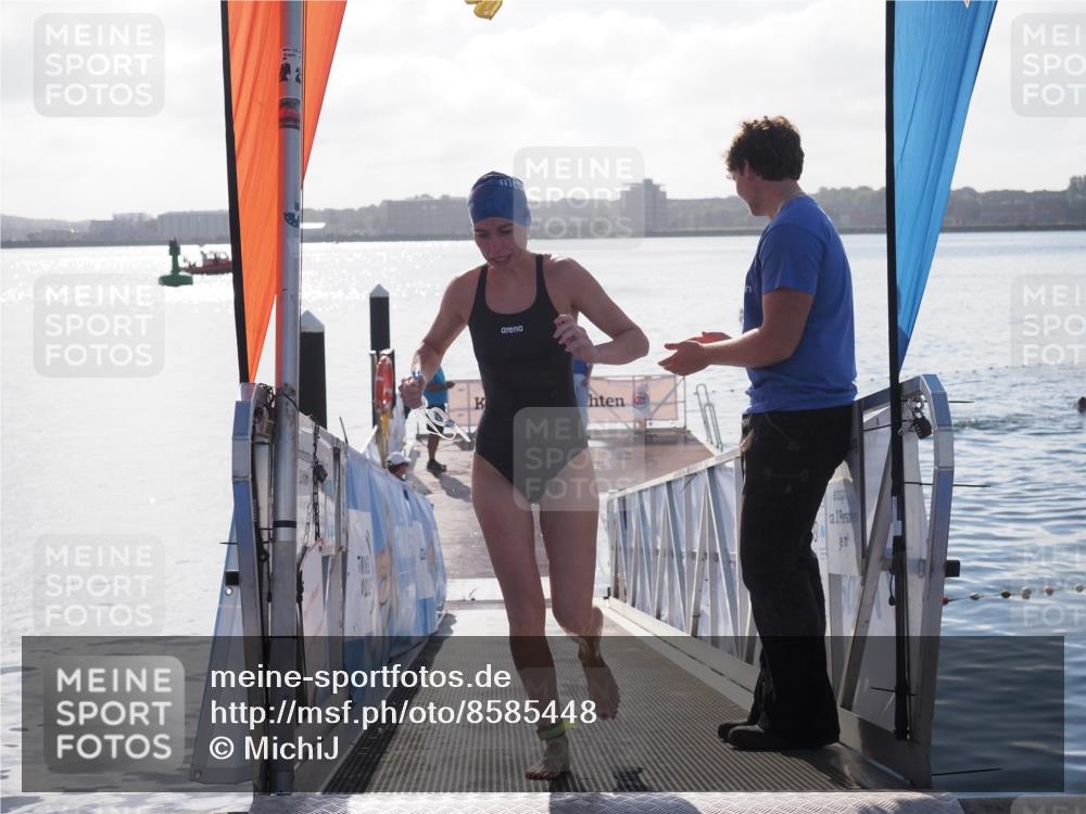 17.08.2025 - KN Förde Triathlon 2025 MichiJ http://msf.ph/oto/8585448 17.08.2025 09:24:42 Schwimmen 118, 243, 118 meine-sportfotos.de