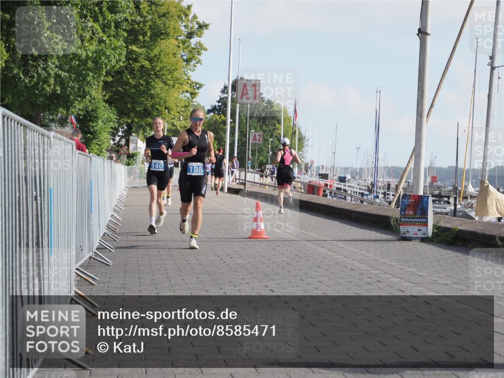 17.08.2025 - KN Förde Triathlon 2025 KatJ http://msf.ph/oto/8585471 17.08.2025 10:11:10 Laufen 140, 189, 198 meine-sportfotos.de