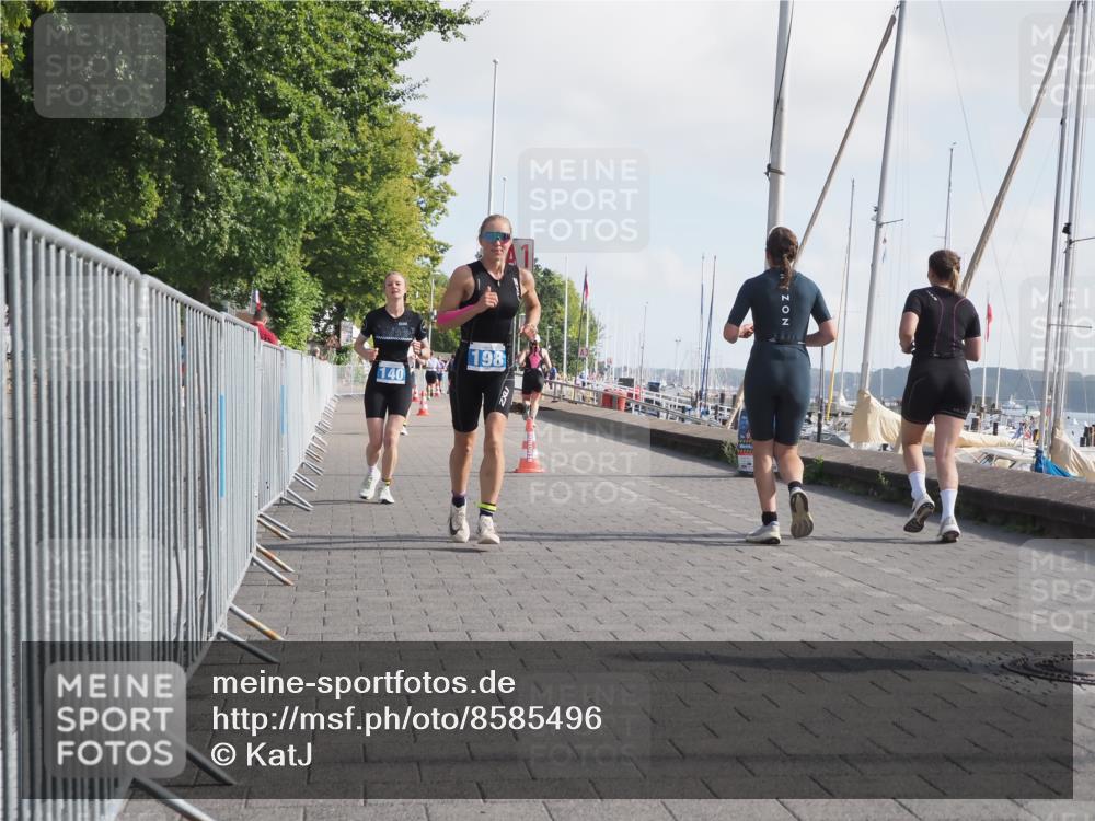 17.08.2025 - KN Förde Triathlon 2025 KatJ http://msf.ph/oto/8585496 17.08.2025 10:11:12 Laufen 140, 179, 198 meine-sportfotos.de