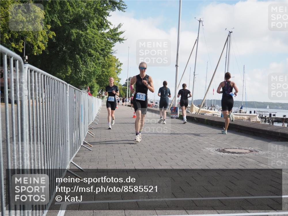 17.08.2025 - KN Förde Triathlon 2025 KatJ http://msf.ph/oto/8585521 17.08.2025 10:11:13 Laufen 140, 179, 198 meine-sportfotos.de